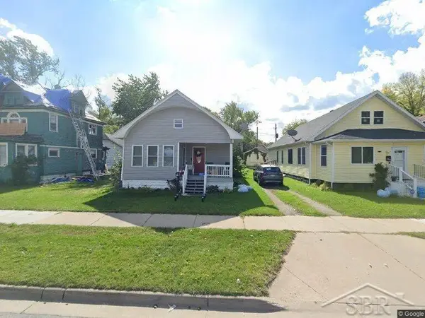 832 E Main ST, BentonHarbor, MI 49022