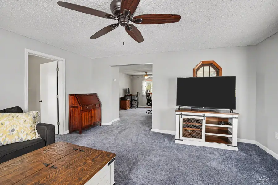 1758 S River RD, Saginaw, MI 48609 - #3