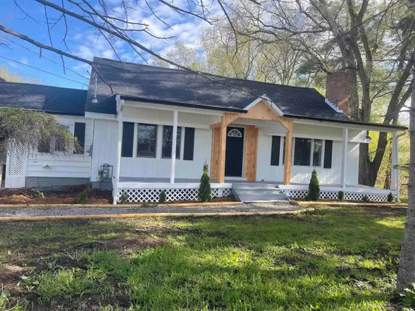 1329 E Isabella RD, Midland, MI 48640