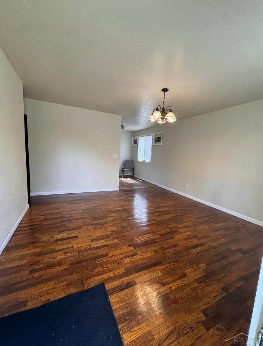 3256 parkwood AVE, Saginaw, MI 48601 - #3