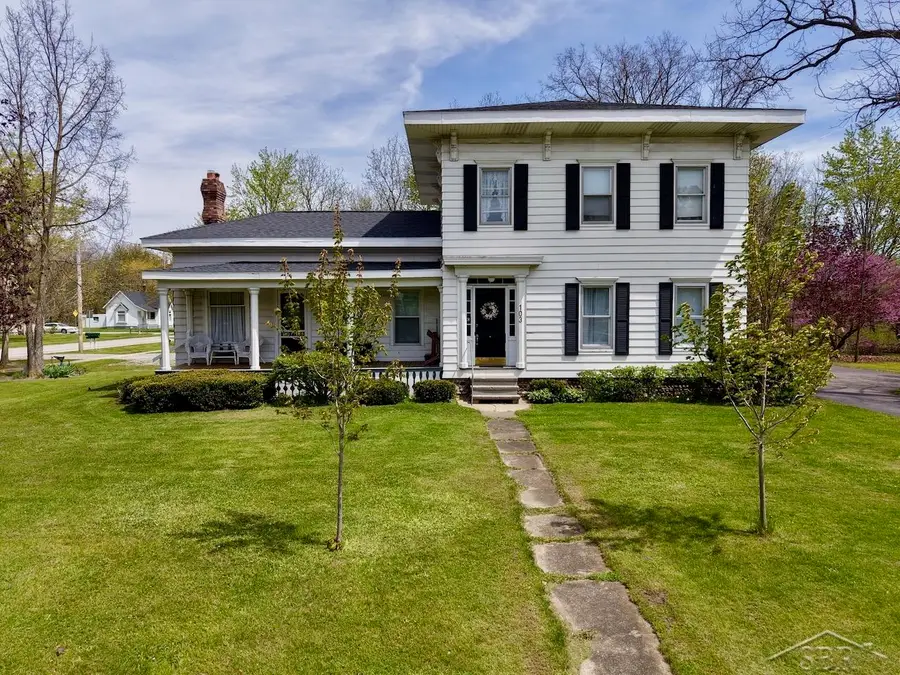 103 S Main ST, Chesaning, MI 48616 - #2