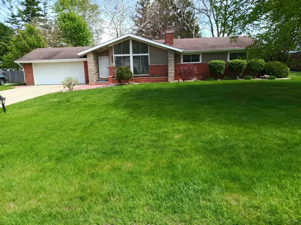 3170 Sherwood ST, Saginaw, MI 48603