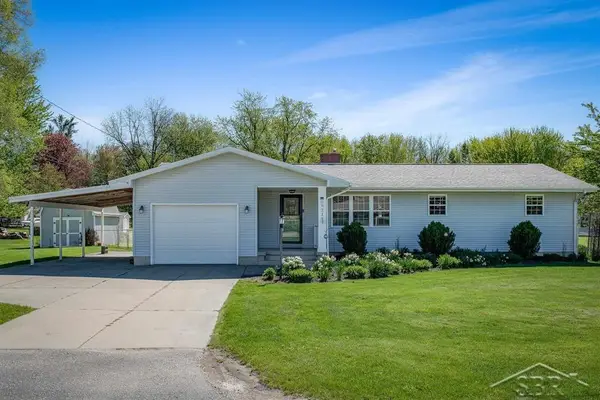 921 S Romanda ST, Midland, MI 48640