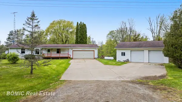 4490 O'Brien RD, Vassar, MI 48768