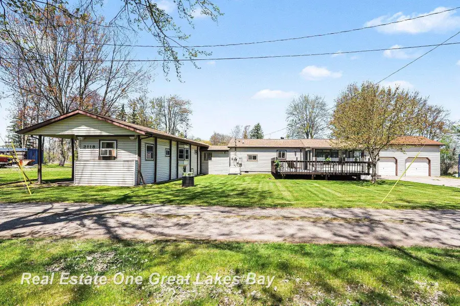 2118 Lakeview ST, Standish, MI 48658 - #2