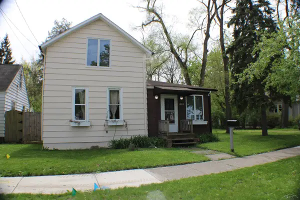 2805 Schemm ST, Saginaw, MI 48602