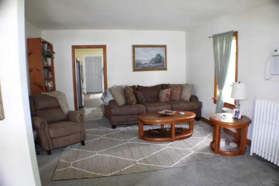 2805 Schemm ST, Saginaw, MI 48602 - #3