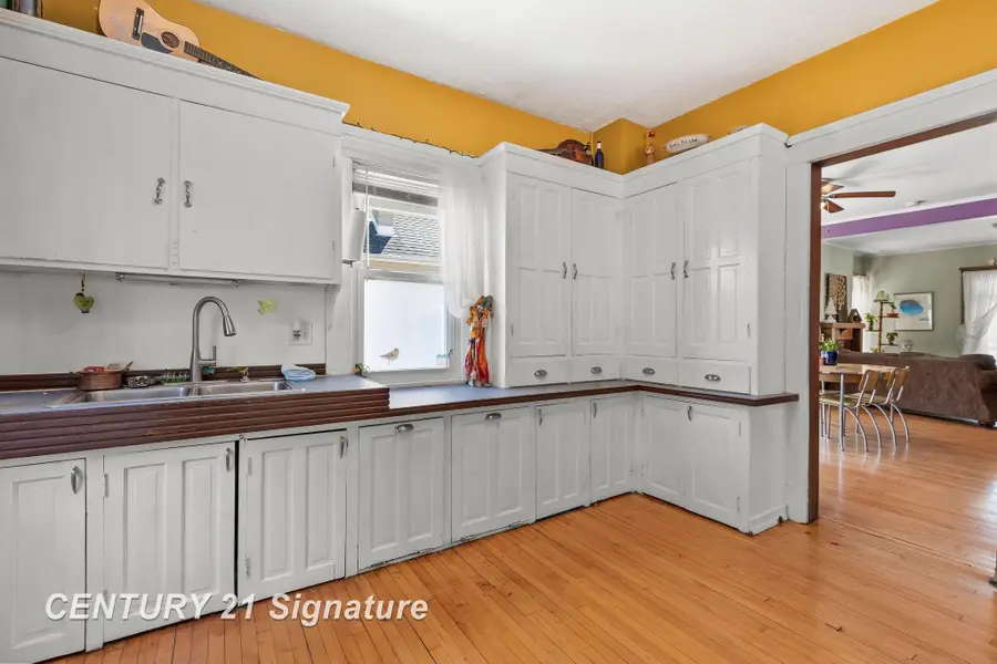 206 N Wenona, Bay City, MI 48706 - #2