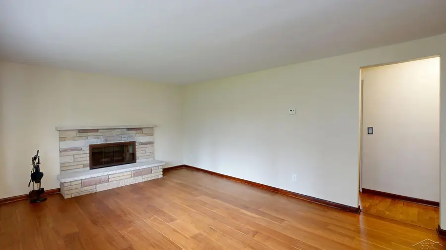 50 N Orlo RD, Midland, MI 48640 - #3