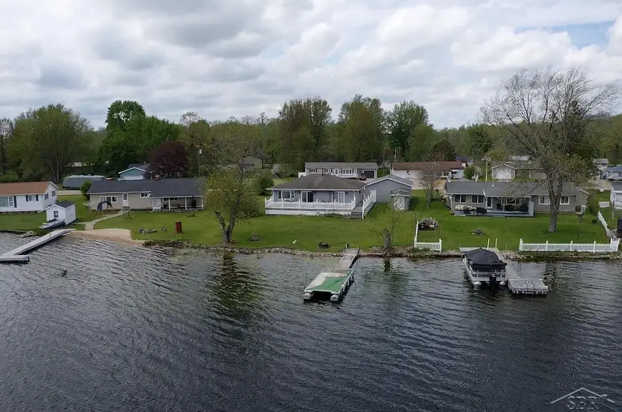 3045 W Lakeside DR, Edwards, MI 48661 - #2