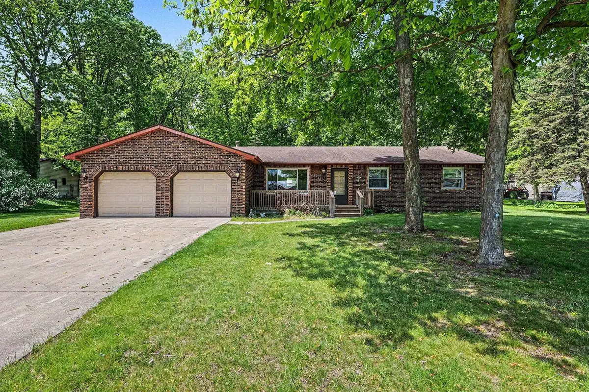 2850 Weigl RD, Saginaw, MI 48609 - #1
