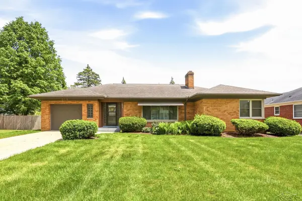 2016 Handley ST, Saginaw, MI 48602