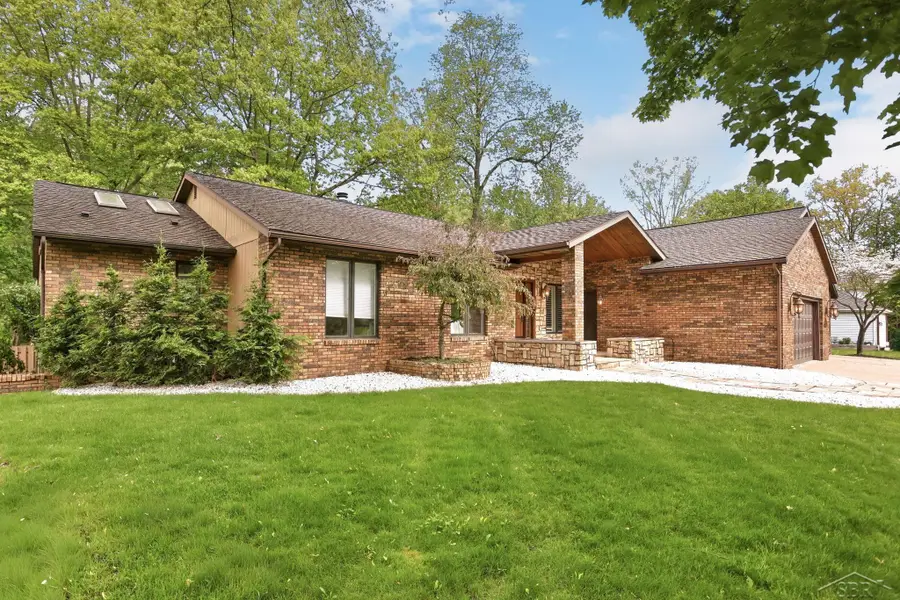 1112 Wendrow WAY, Mount Pleasant, MI 48858 - #2