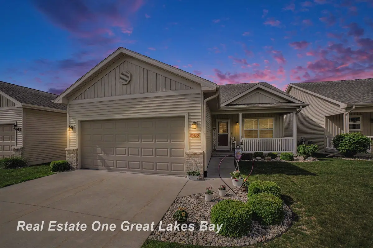 2619 Kitty Hawk CIR, Midland, MI 48642 - #1