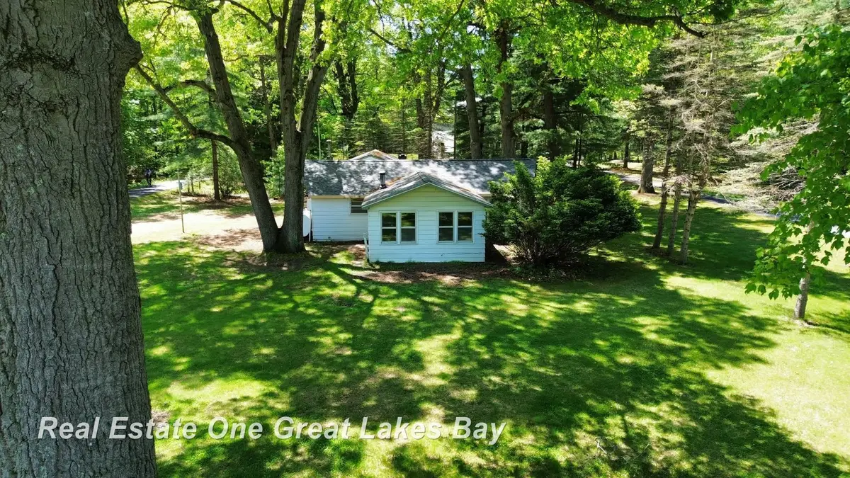 11075 Spencer RD, Swan Creek, MI 48655 - #1