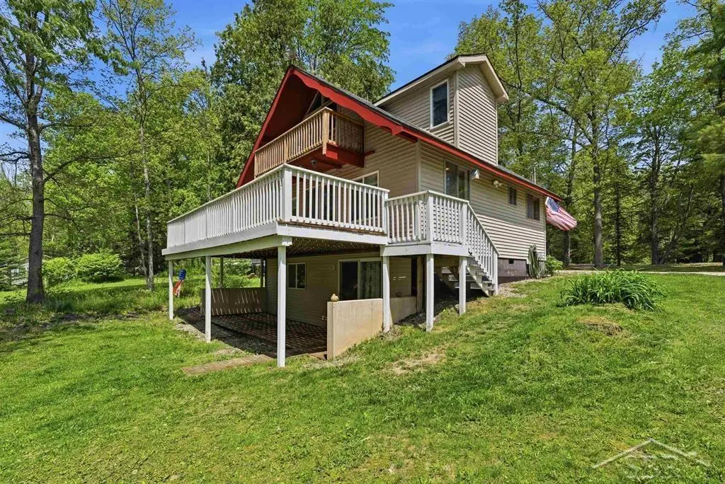 2710 S Whitney Beach RD, Beaverton, MI 48612 - #1