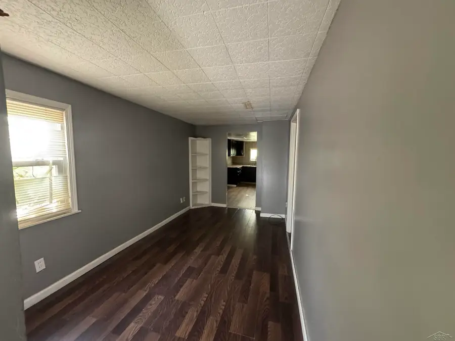 1840 Ribble ST, Saginaw, MI 48601 - #2