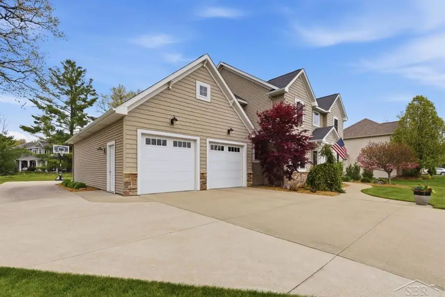 3781 Susan LN, Midland, MI 48642 - #2