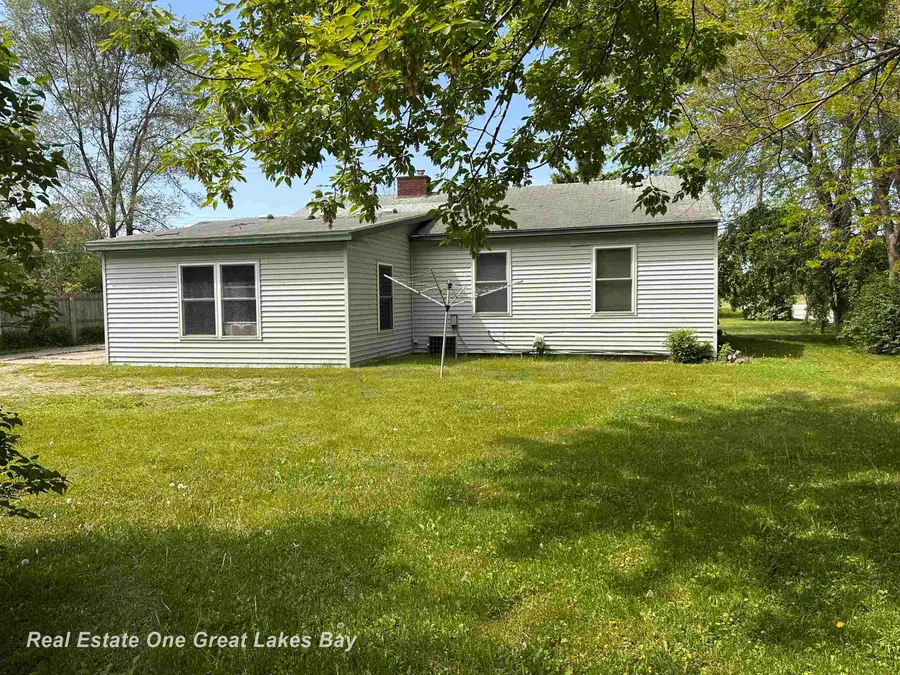 4928 Hess RD, Saginaw, MI 48601 - #2