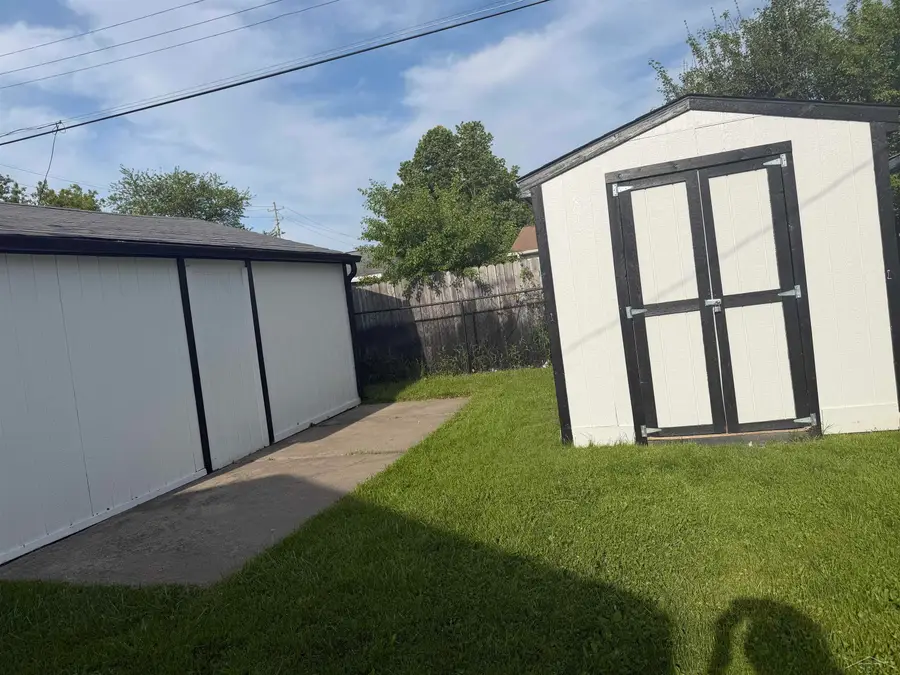 616 S 21st ST, Saginaw, MI 48601 - #3