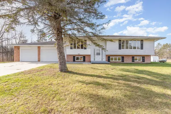 3532 S Ten Mile, Breckenridge, MI 48615