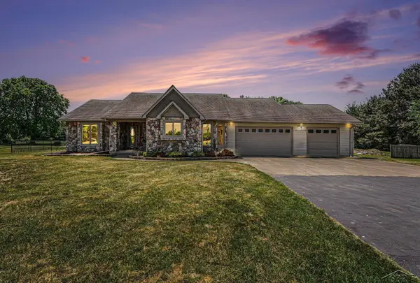 2768 E Birch Run RD, Burt, MI 48417