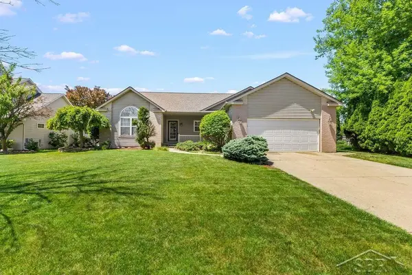 2961 Laurel PARK, Saginaw, MI 48603