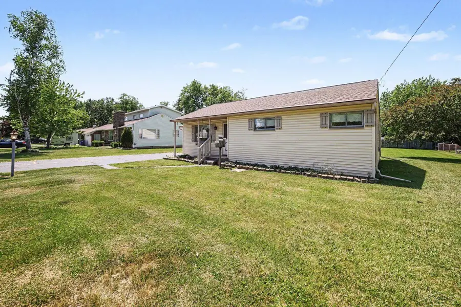 4925 Lorraine AVE, Saginaw, MI 48604 - #3