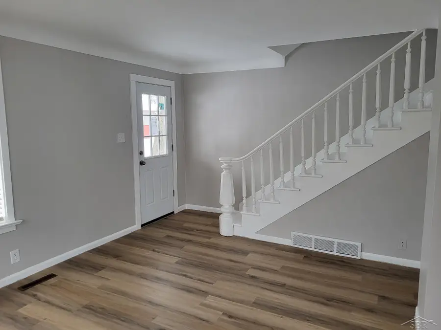 721 Lyon ST, Saginaw, MI 48602 - #3
