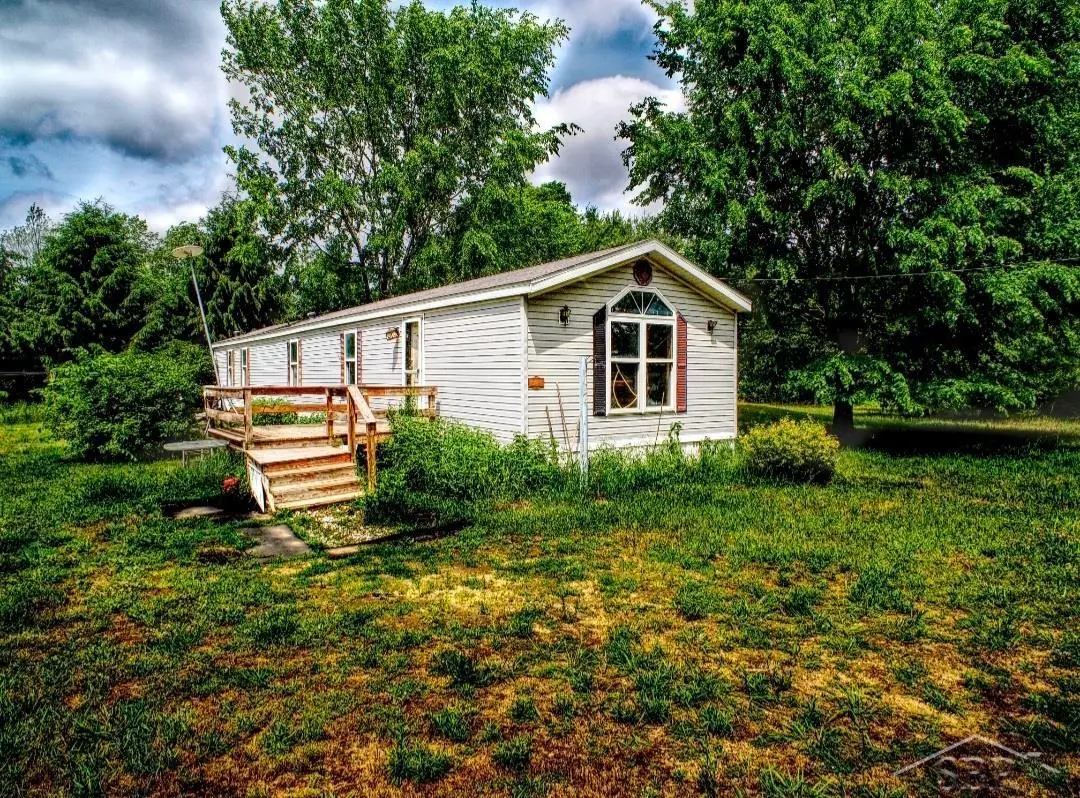 1128 Rashell DR, Crystal, MI 48818 - #1