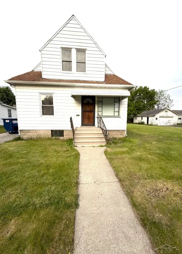1516 Rose ST, BayCity, MI 48708