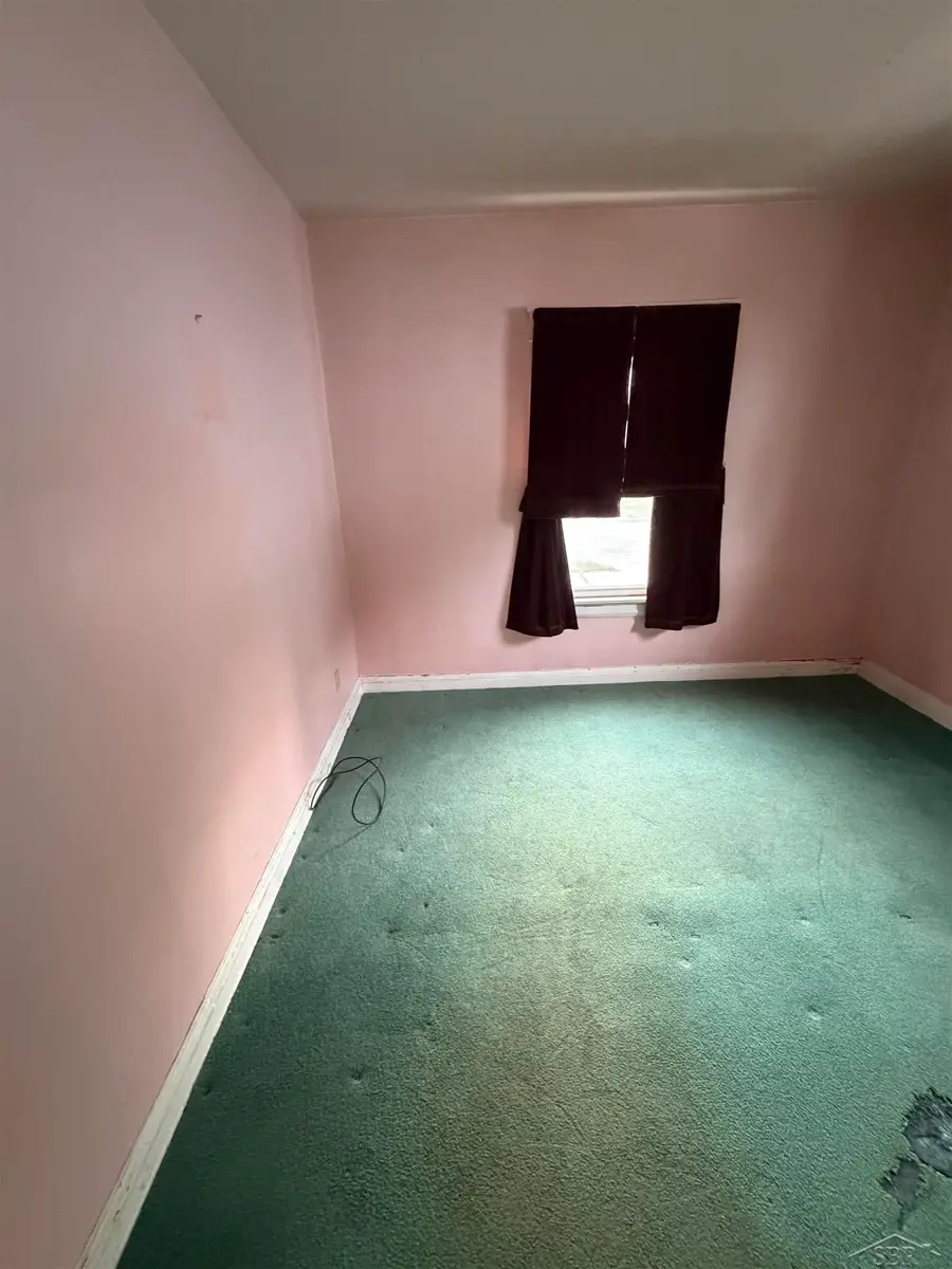 1516 Rose ST, Bay City, MI 48708 - #3