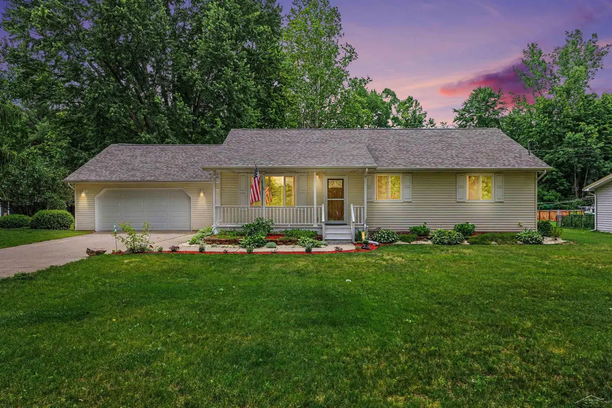 2440 Busch RD, Taymouth, MI 48415 - #1