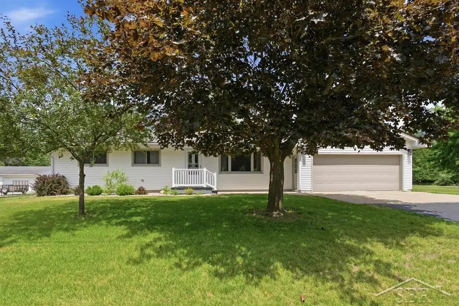 3448 Clendening RD, Gladwin, MI 48624 - #2