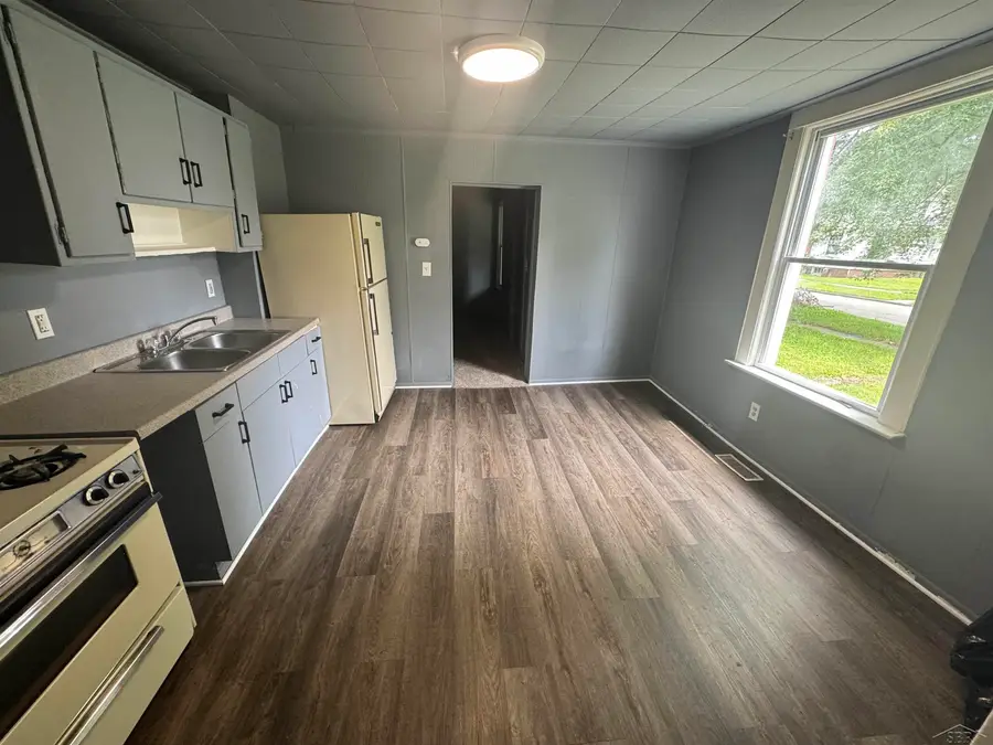 1002 Madison AVE, Saginaw, MI 48602 - #3