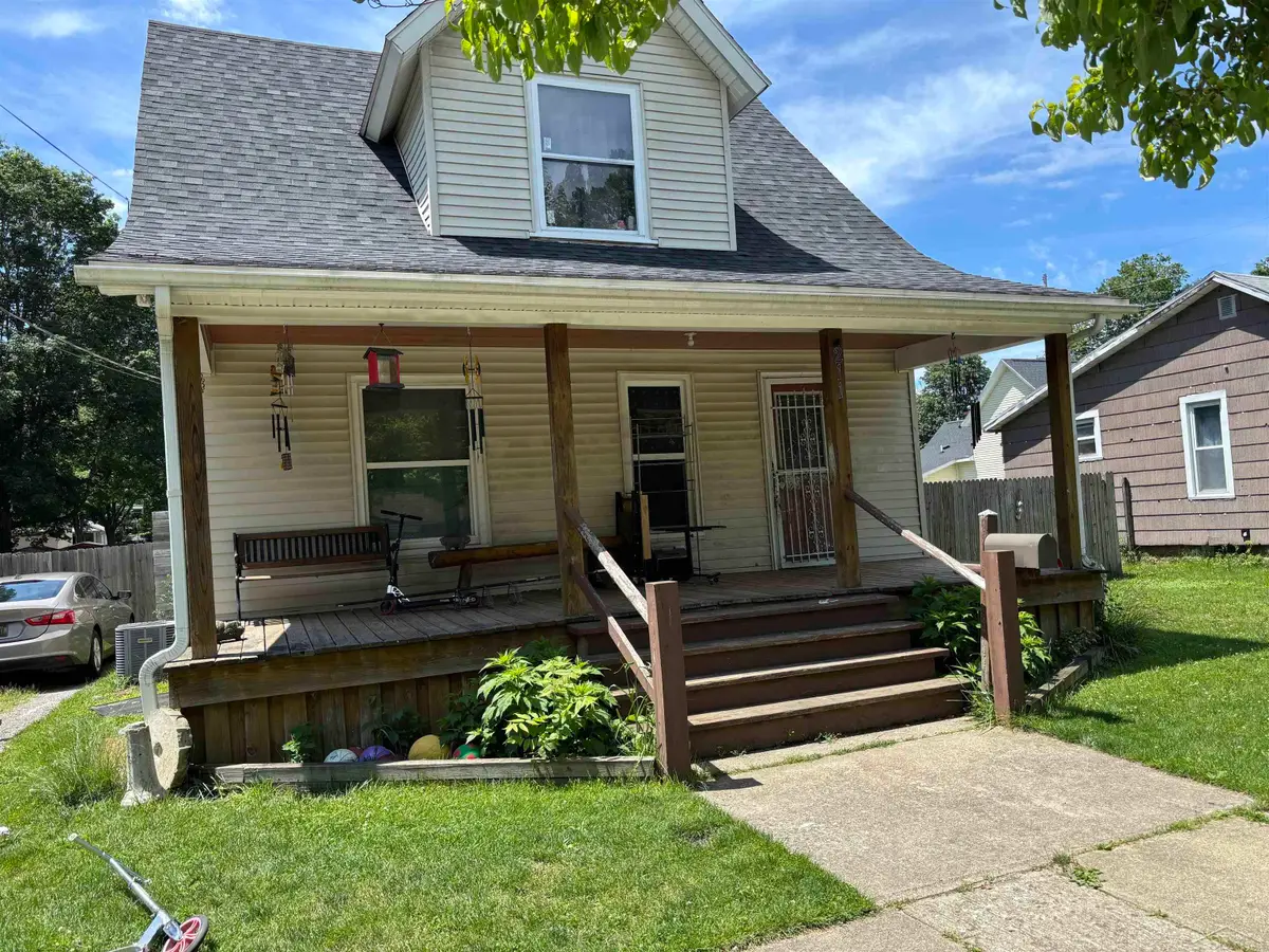 211 James ST, Dowagiac, MI 49047 - #1