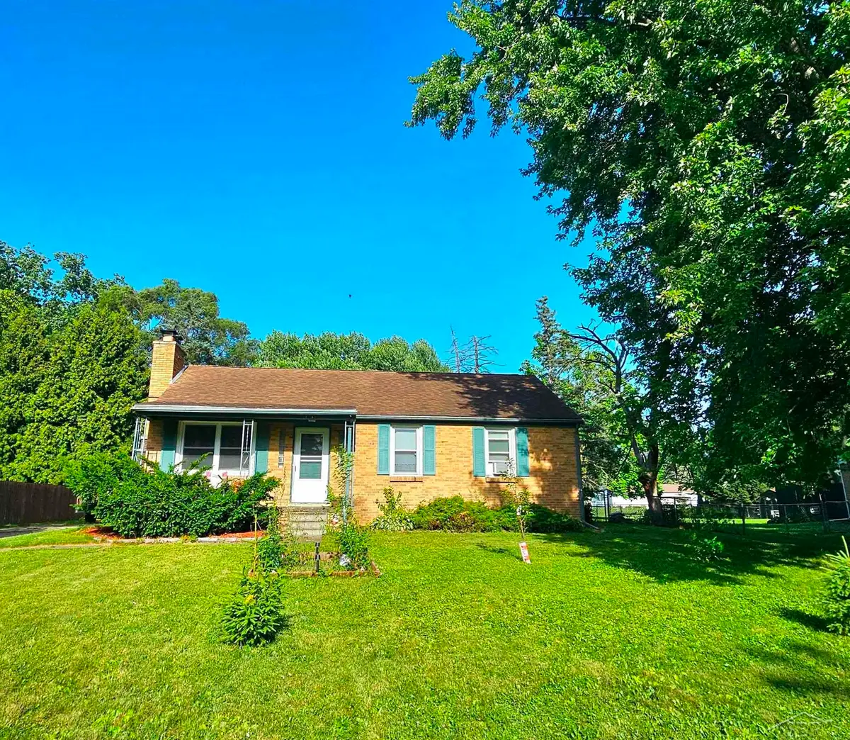 1241 Pius ST, Saginaw, MI 48638 - #1
