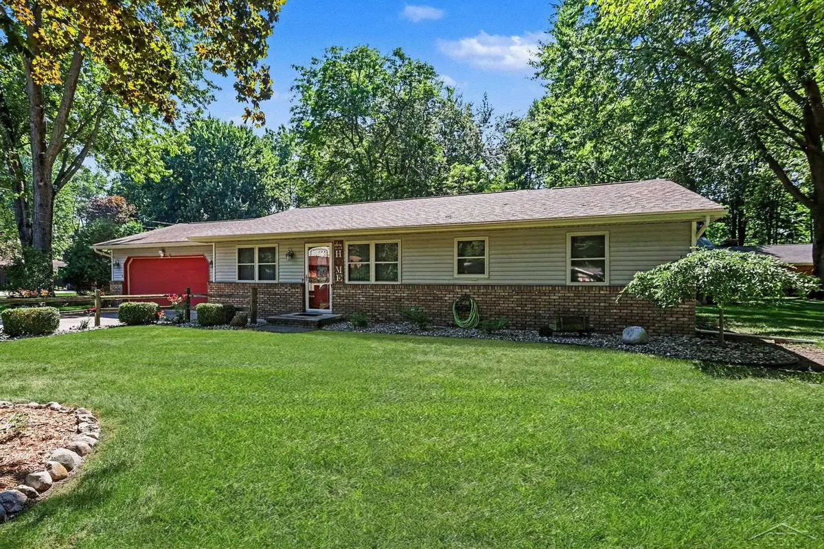 2530 Sierra DR, Saginaw, MI 48609 - #1