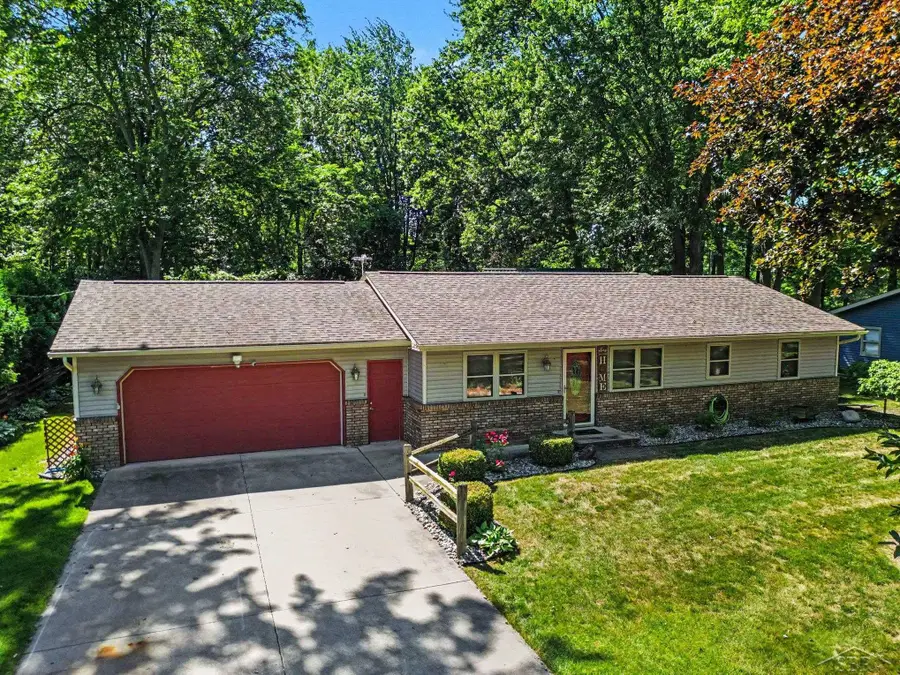 2530 Sierra DR, Saginaw, MI 48609 - #2