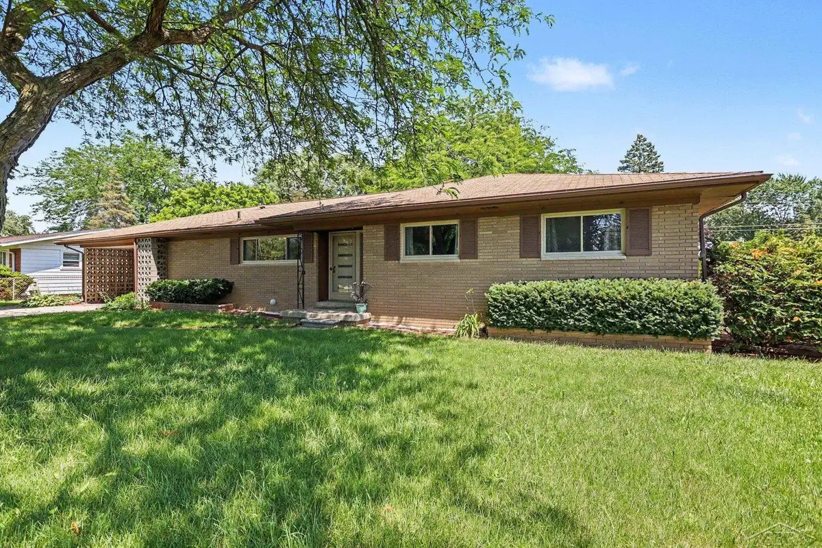 2850 Hemmeter RD, Saginaw, MI 48603 - #1