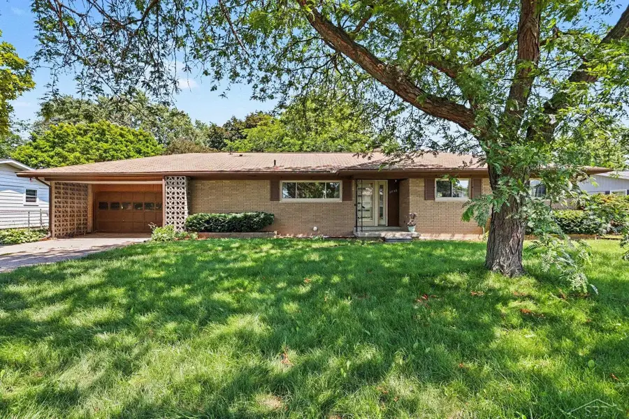 2850 Hemmeter RD, Saginaw, MI 48603 - #2