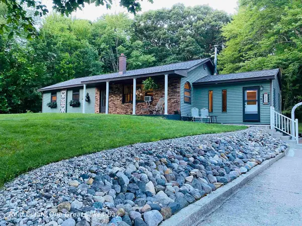 1885 S Erskine RD, Hemlock, MI 48626