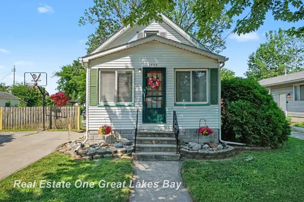 1008 S Sherman ST, BayCity, MI 48708