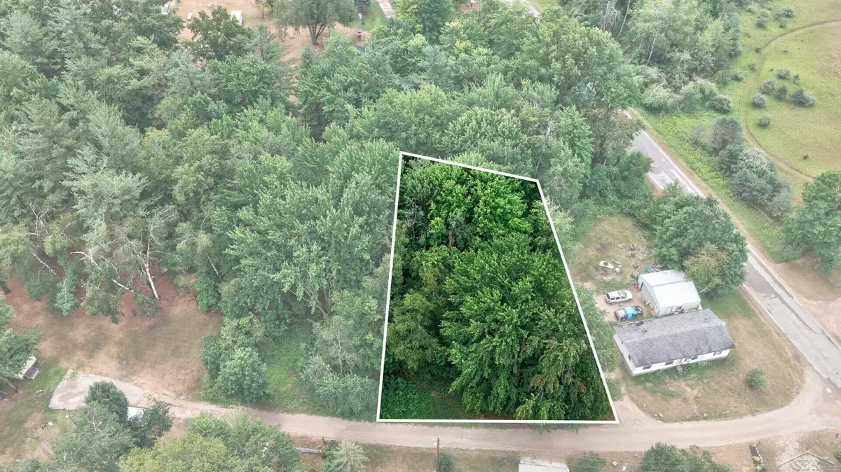 7967 Manitonka LN, Lake, MI 48632 - #1