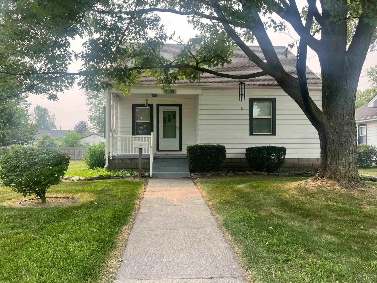 3035 Schaeffer ST, Saginaw, MI 48604 - #1