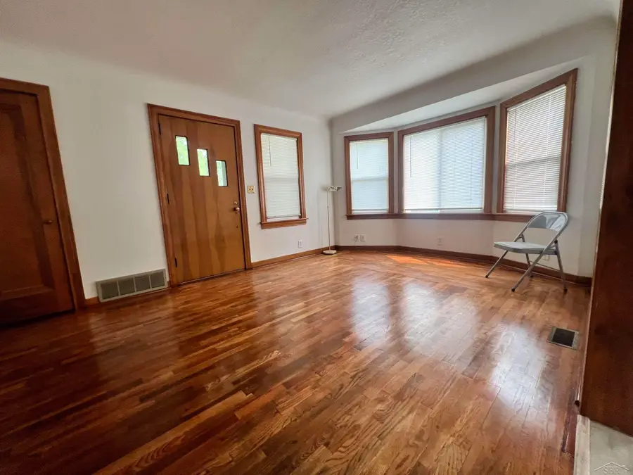 3035 Schaeffer ST, Saginaw, MI 48604 - #3