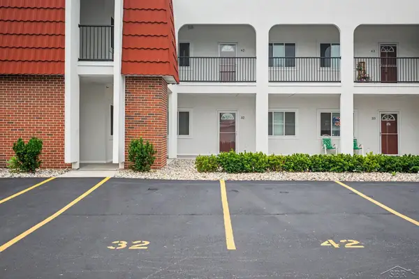 9035 Greenway BLVD, Saginaw, MI 48609