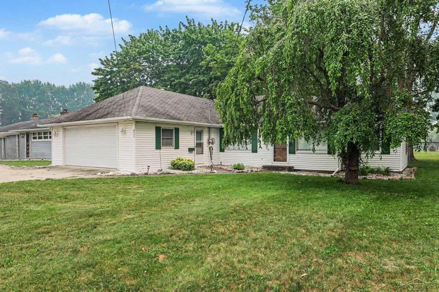 5111 Weiss ST, Saginaw, MI 48603 - #3