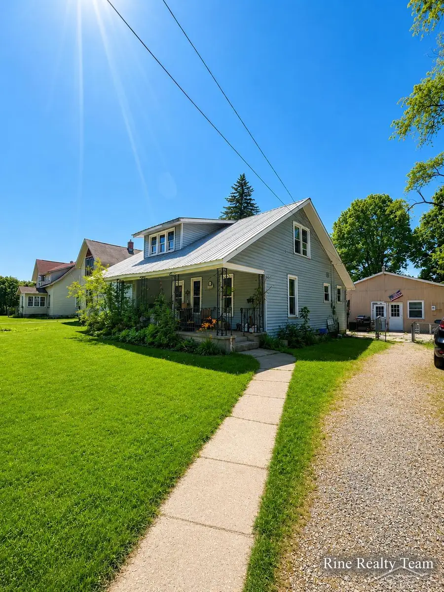 111 W Broadway ST, Scottville, MI 49454 - #3
