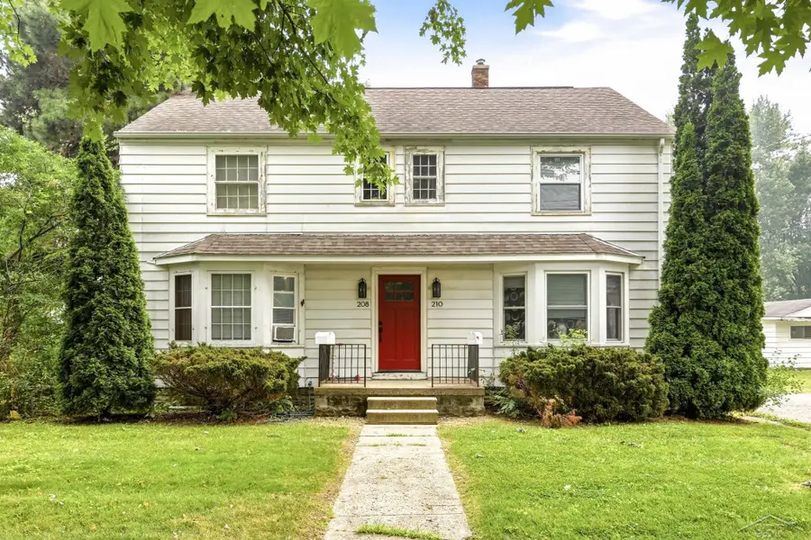 208 & 210 S Adams, Saginaw, MI 48604 - #2